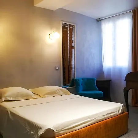 La Rose Du Château 3*
